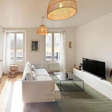 Appartamento Le Petit Saint Louis Versailles Esterno foto