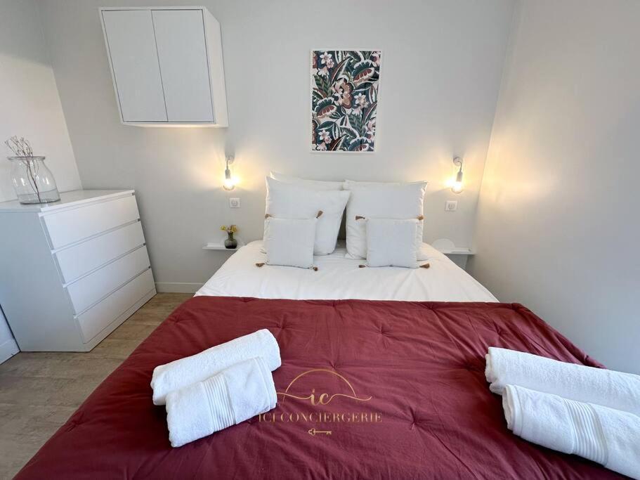 Appartamento Le Petit Saint Louis Versailles Esterno foto