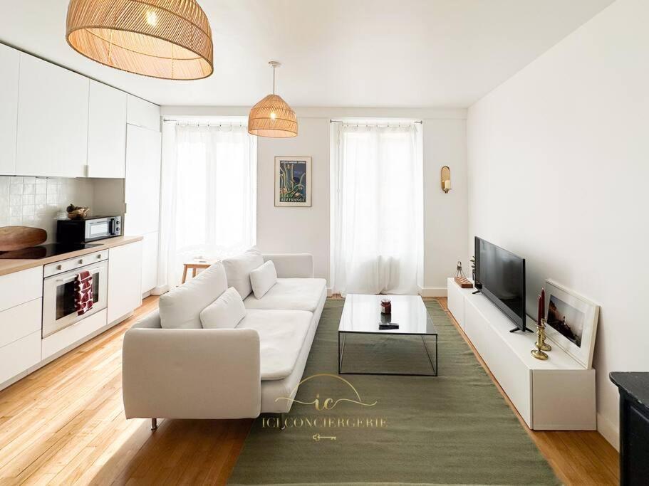 Appartamento Le Petit Saint Louis Versailles Esterno foto